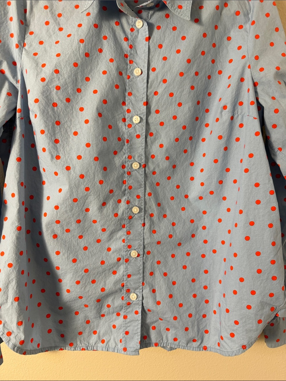 Boden Sienna Polka Dot Button Down Collared Top Shirt Light Blue Red Size 10R - Picture 7 of 12